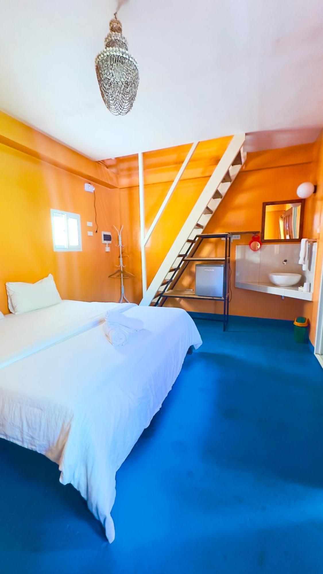 In Dai Aquasports And Beach Resort Santa Fe  Eksteriør bilde