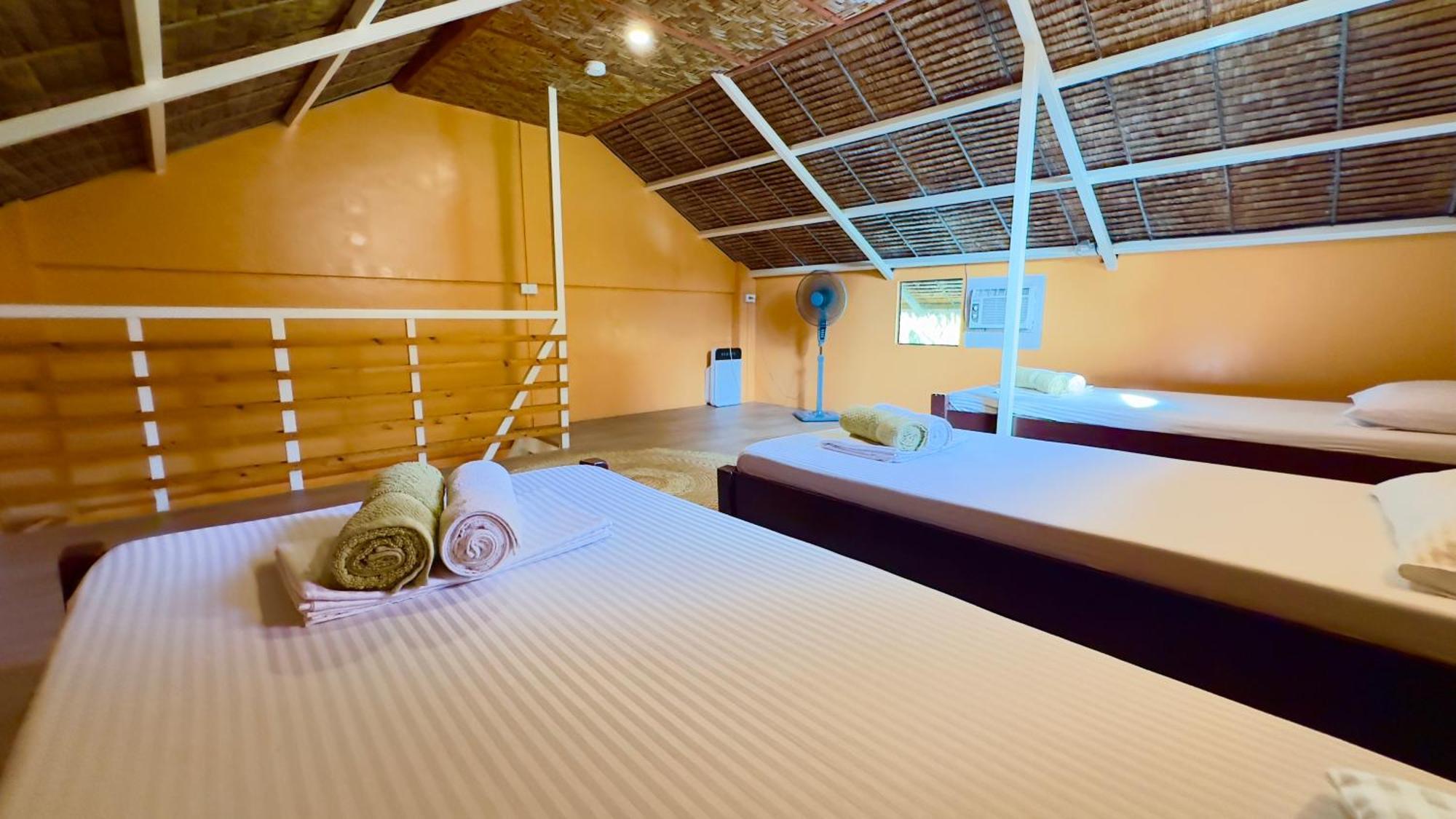 In Dai Aquasports And Beach Resort Santa Fe  Eksteriør bilde
